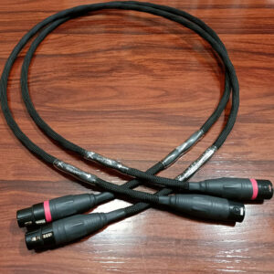 SYNERGISTIC RESEARCH FOUNDATION INTERCONNECT XLR 1m (OCASION)