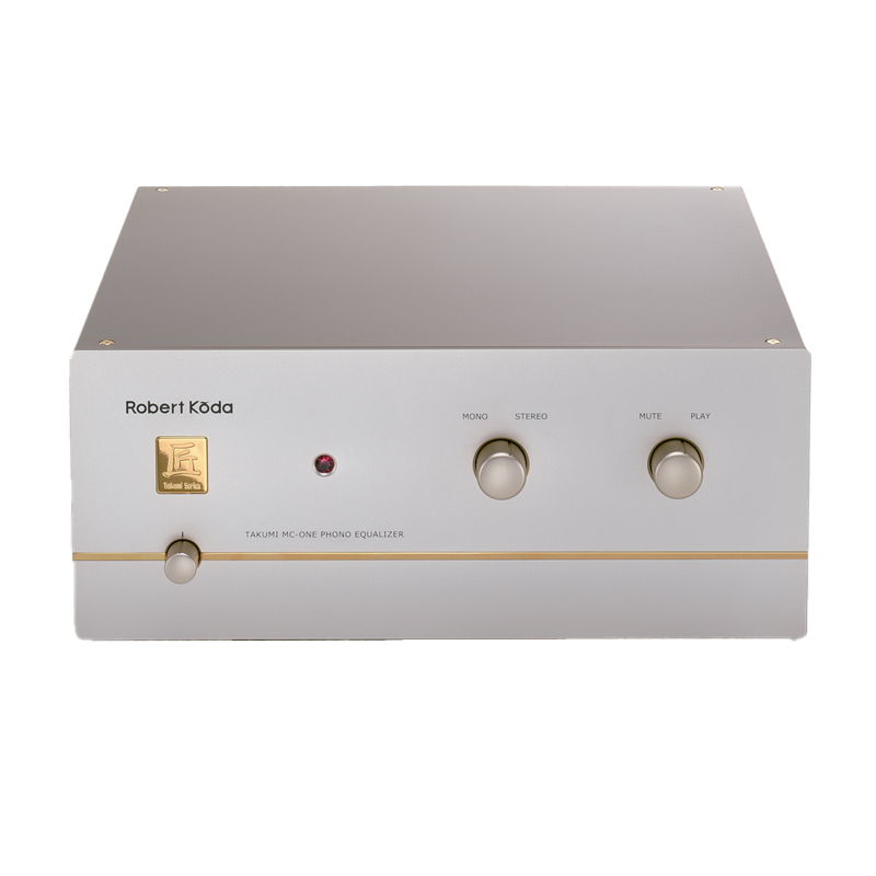 Robert Koda MC-ONE preamplificador de referencia High End